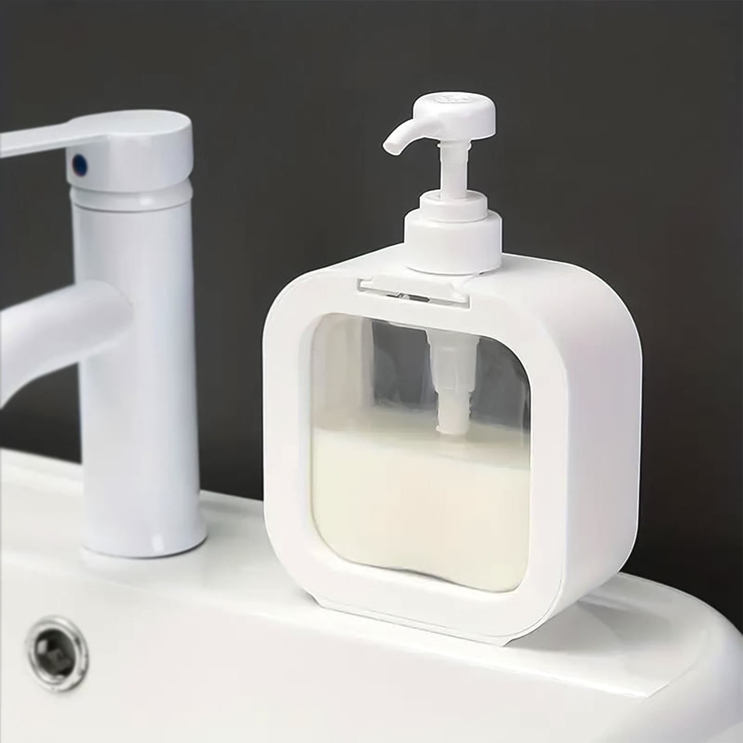 Clear Snap Pump Bottle