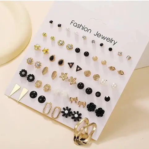 Everyday Chic – 30Piece Earring Set