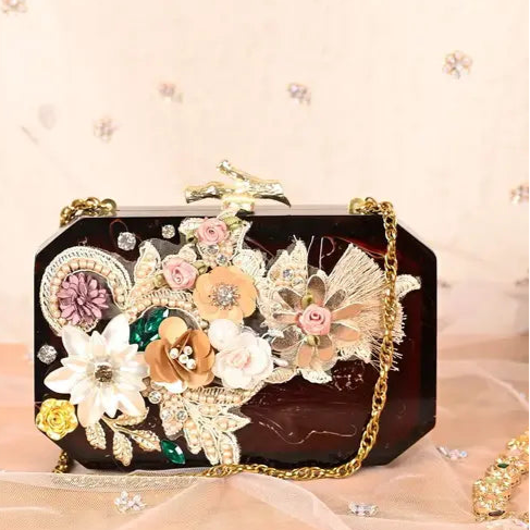 PetalWhim Resin Clutch