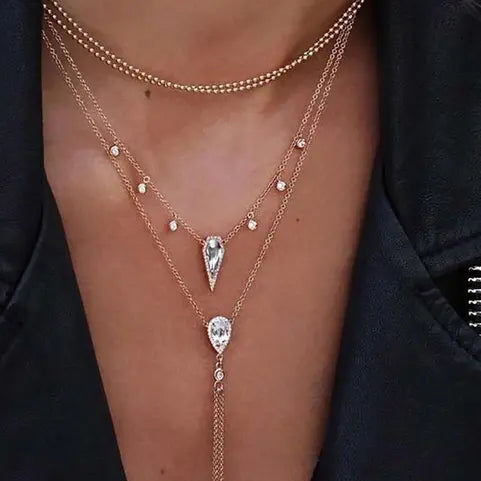 Noir Cascade – Layered Elegance Necklace