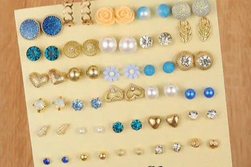 AllureMix 30 Stud Earring Set